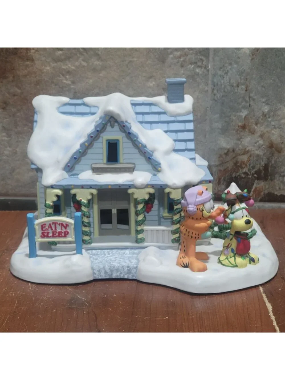 Vintage Danbury Mint Garfields Christmas Village The Bed & Breakfast Jim Davis N